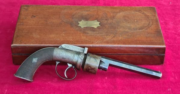 A fine English .36 calibre Percussion 6 shot Transitional revolver, complete in case. Ref 3954.